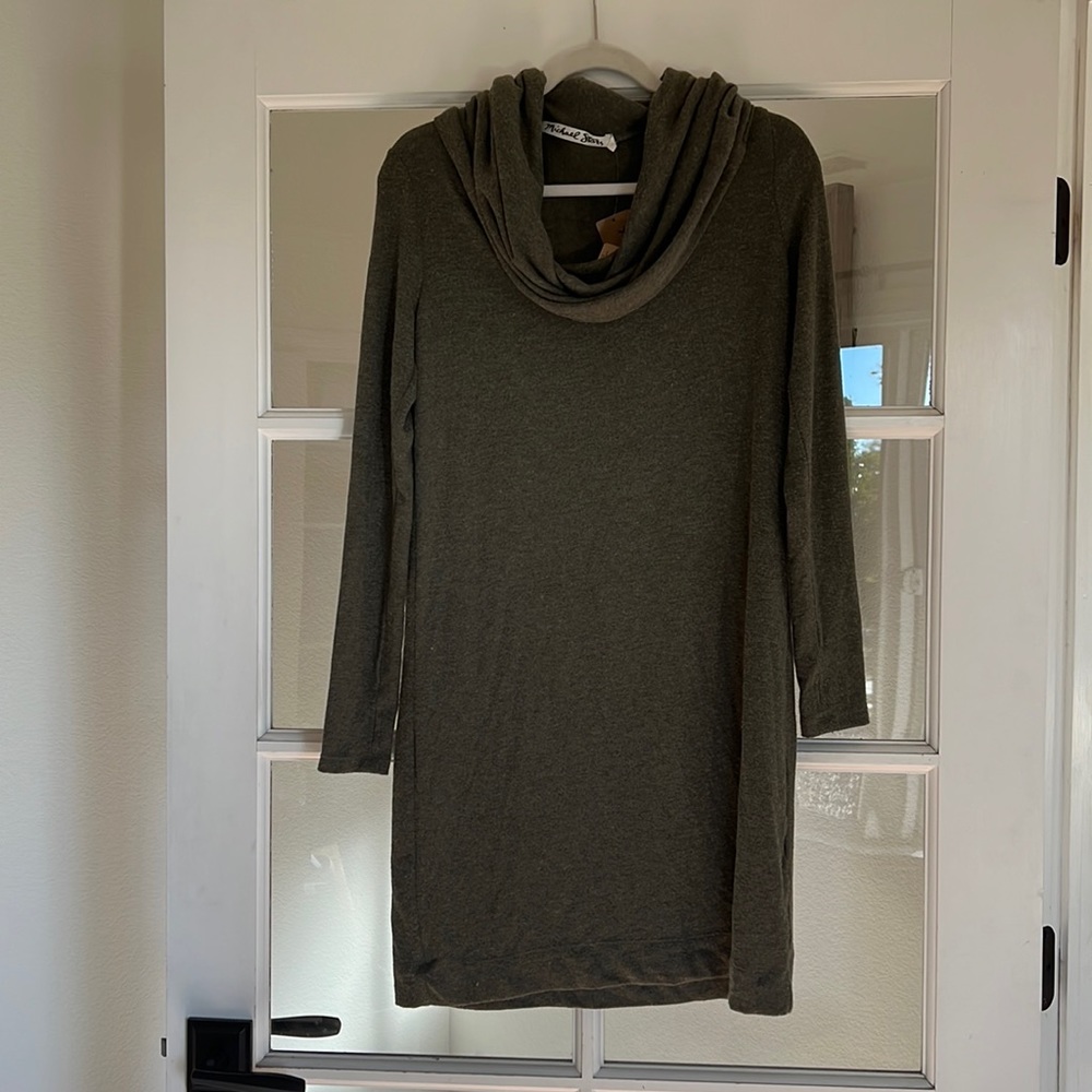 NWT MICHAEL STARS COWL NECK DRESS